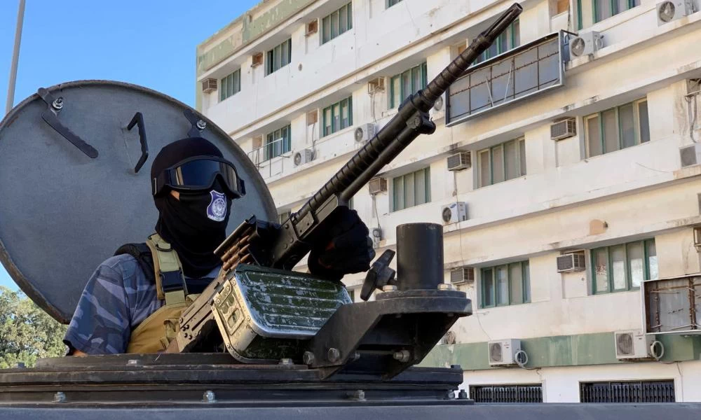 Ο στρατός του Χάφταρ ενισχύει τις δυνάμεις του σε Σύρτη και Τζούφρα